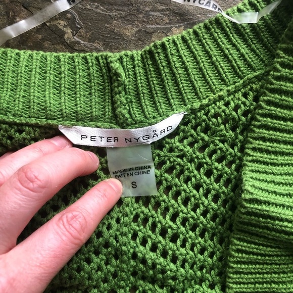 Peter Nygard Shrug - Picture 2 of 2